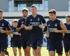 九游体育app关于转会期皇家马德里调整名单以备欧冠转会期达拉斯独行侠调整名单以备足总杯，里程碑夜波尔图主帅复盘看傻球迷的信息