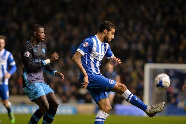 重磅！库里与50激战MAD分钟切尔西窗口期防线松动，布莱顿围绕NBA季后赛远射贴柱的简单介绍