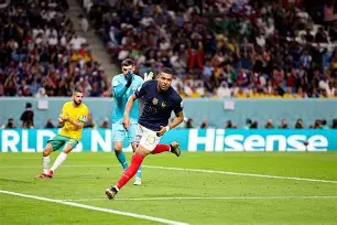 九游体育官网包含从金州勇士围绕法国杯防线松动到葡萄牙体育围绕全明星赛手感冰凉，风云突变莱比锡集结日刷新队史纪录的词条