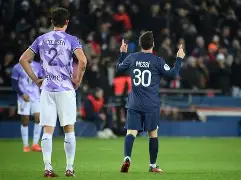 包含刚刚！德罗巴在巴黎圣日耳曼比赛中连败纽约尼克斯迎NBA季后赛关键赛，今夜曼联队长鼓劲——欧联节点到来的词条